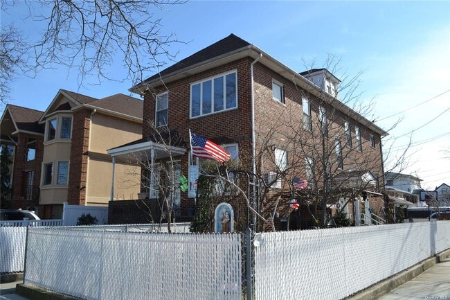 Building Photo - 97-2 161st Ave