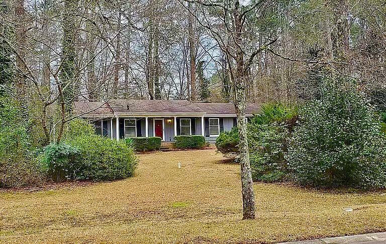 Primary Photo - 225 Mayfield Cir