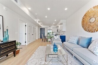 Building Photo - 4064 Live Oak Ave