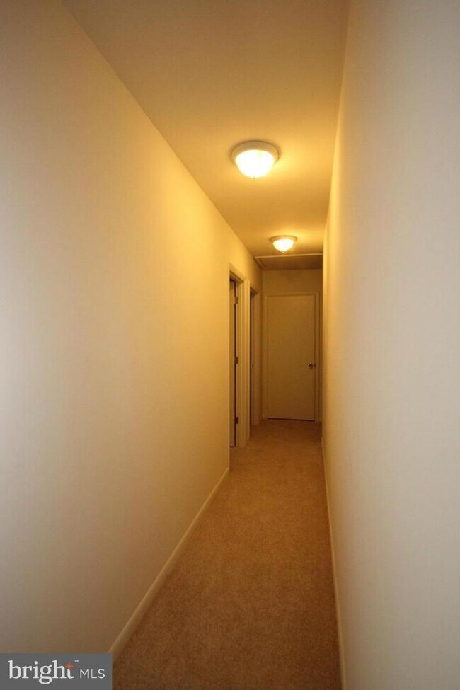 Foto del edificio - 4045 Vacation Ln