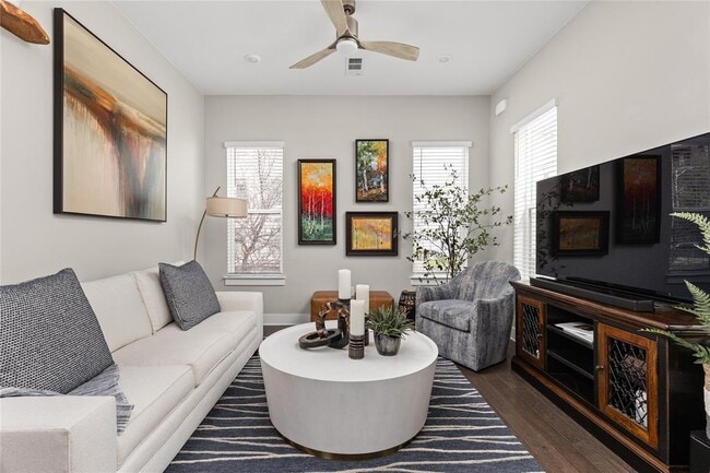 Building Photo - 4325 Jackson Ave