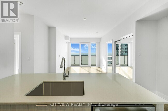 Building Photo - 430 Square One Dr