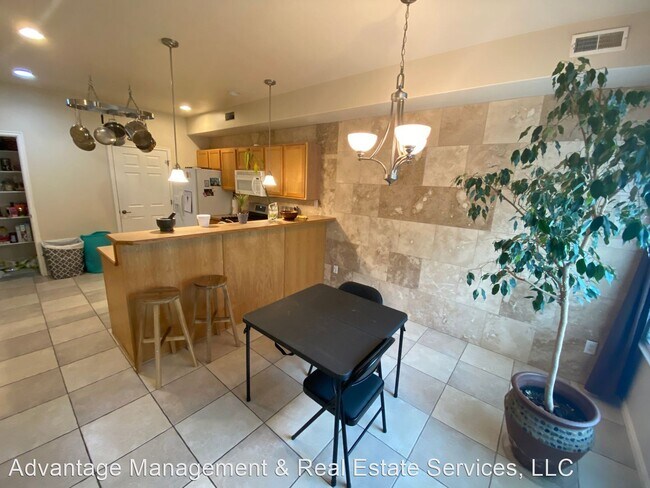 Foto del edificio - 2 br, 2 bath House - 1183 Canyon Meadow Dr...