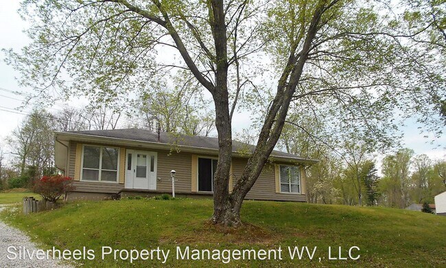 Foto del edificio - 3 br, 1 bath House - 3916 Williamstown Pike