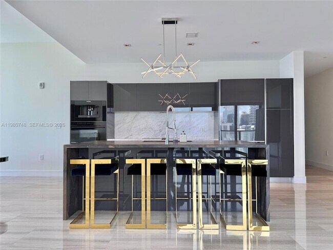 Foto del edificio - 1451 Brickell Ave