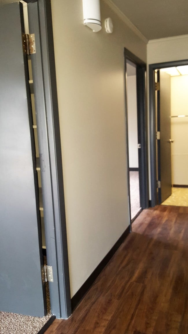 Studio City Apartments Cuyahoga Falls, OH