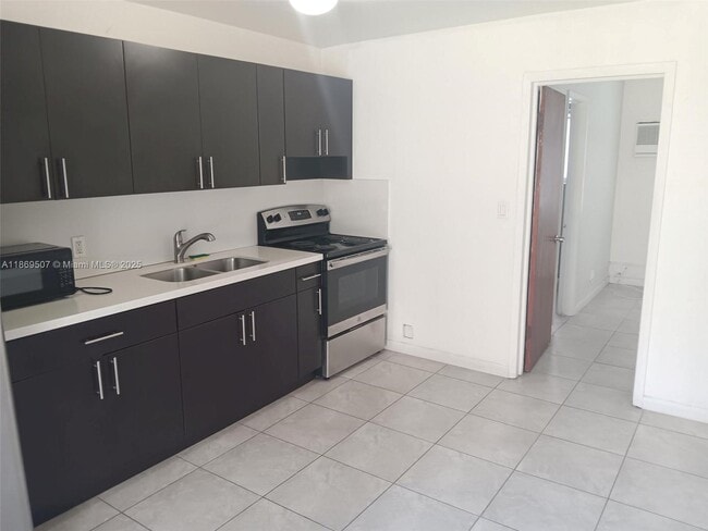 Foto del edificio - 2334 Grant St