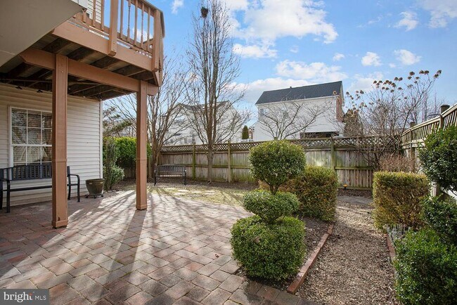 Building Photo - 22227 Waterberry Terrace