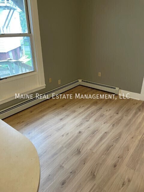 Foto del edificio - 378 Hammond St