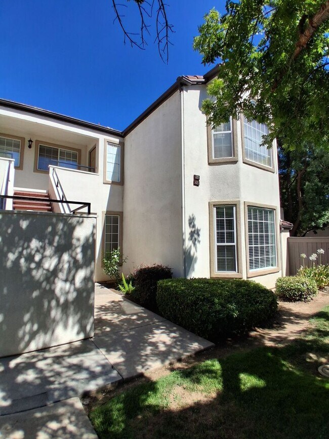 Foto del edificio - 8147 N Cedar Ave