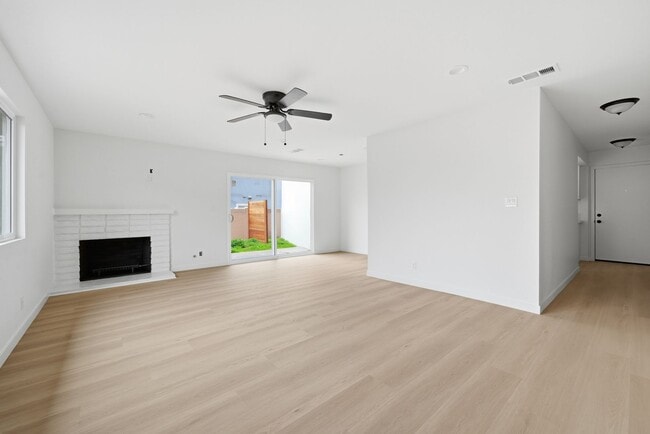 Photo - 1172 N Shattuck St Apartment