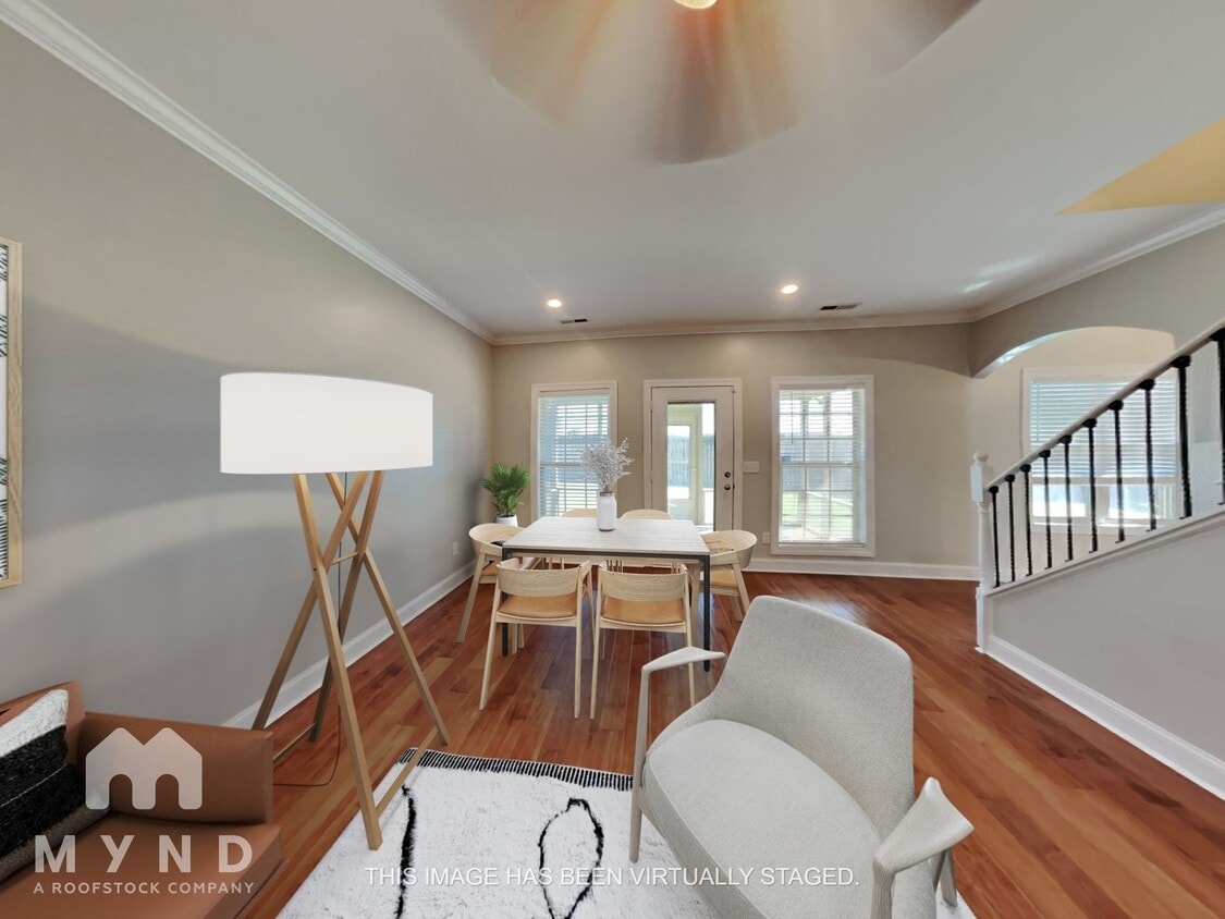 Primary Photo - 15936 Landview Ln