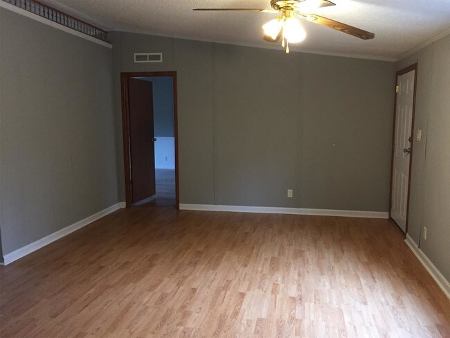 Foto del edificio - 315 E Silver Belle Dr