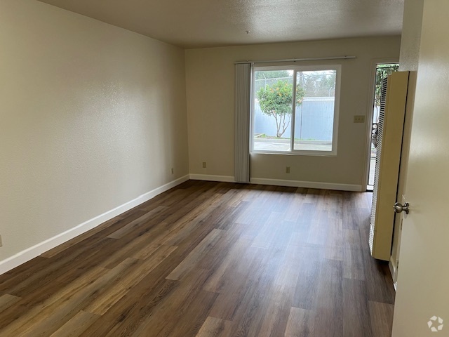 Building Photo - Fletcher Lane Townhomes