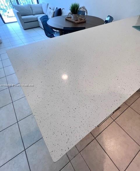 Foto del edificio - 2345 NE 135th St