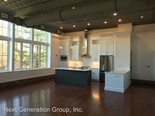 1815 Main St Bethlehem Pa 18018 Condo For Rent In Primary Photo 1815 Main St