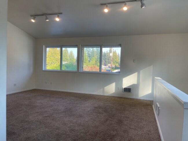 Building Photo - 17810 60th Ave W