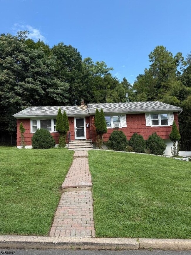 Building Photo - 403 Longview Ct