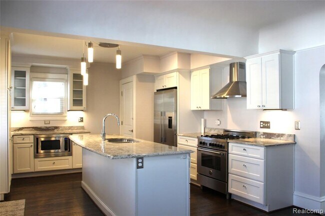 Foto del edificio - 115 E Lincoln St