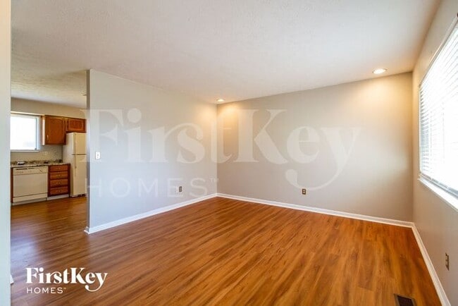 Building Photo - 1294 Anthony Ln