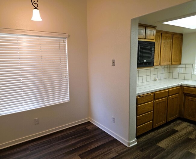 Building Photo - 459 E Pebble Beach Dr