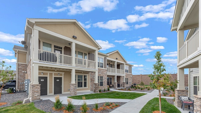 Building Photo - Springs At Eagle Bend