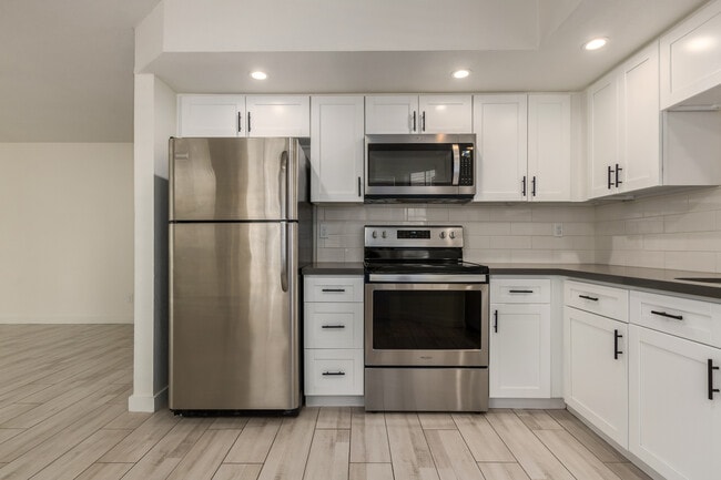 Building Photo - 3605 N 36th St