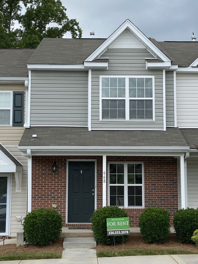 Foto principal - Robyns Glen townhome
