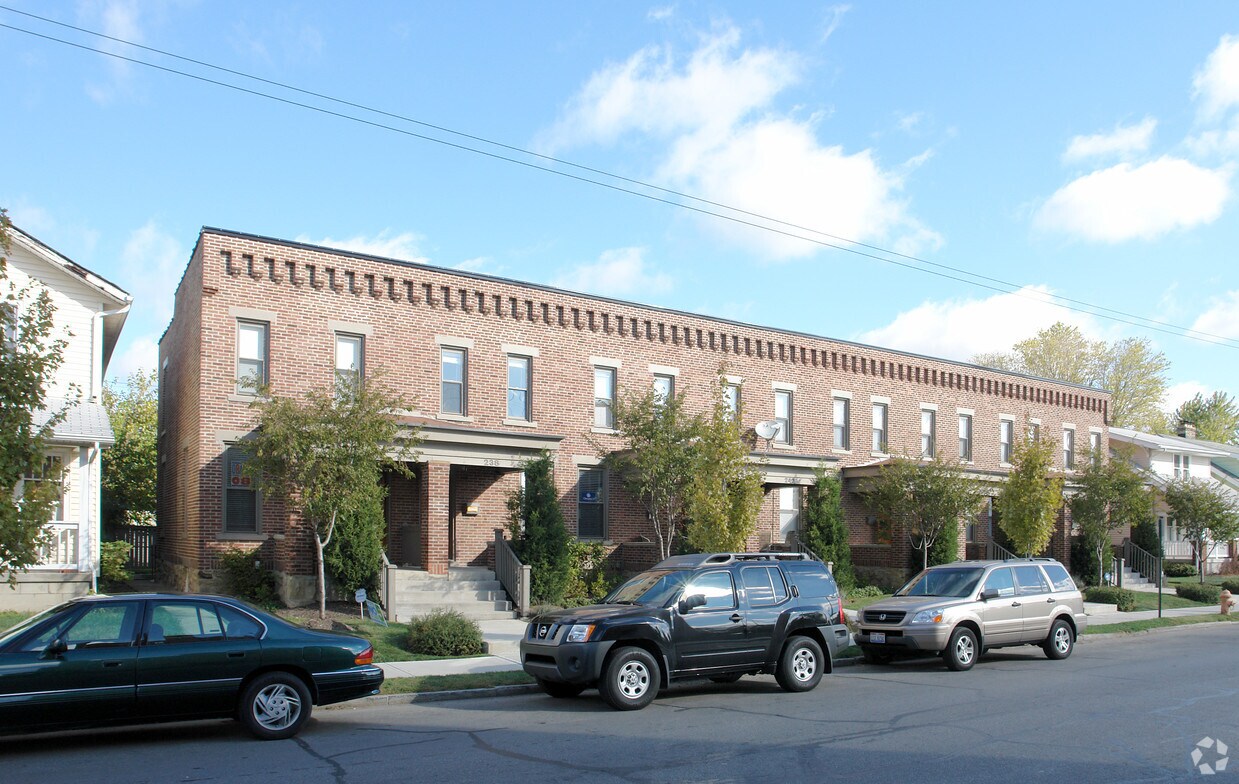 Building Photo - 236-250 Hanford St