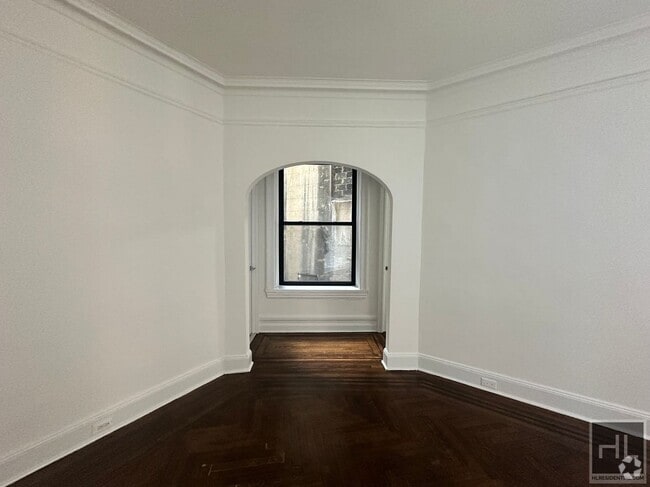 Building Photo - WEST 72 STREET