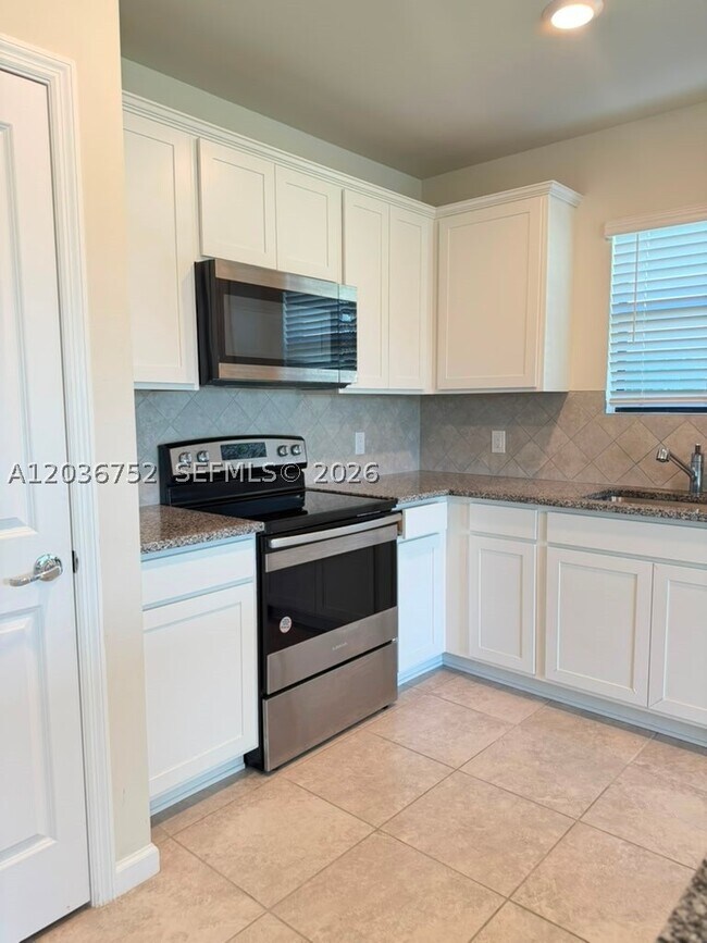 Building Photo - 10798 Marlberry Way