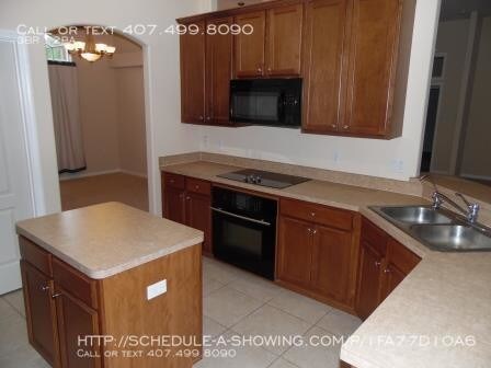 Building Photo - 3 bedroom in Geneva FL 32732