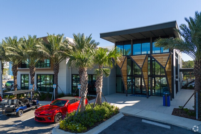 State-of-the-art clubhouse - The Reef Apartments