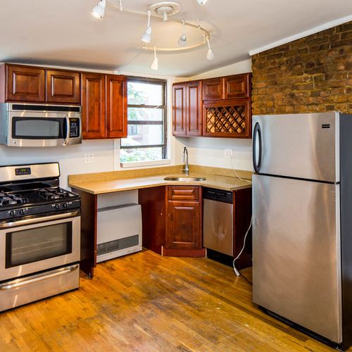 Primary Photo - 257 N 7th St