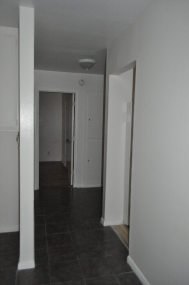 Foto del edificio - 4059 W 137th St