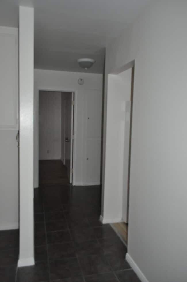 Building Photo - 4059 W 137th St