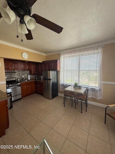 Foto del edificio - 311 W Ashley St