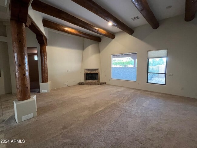 Foto del edificio - 38219 N 3rd Ave