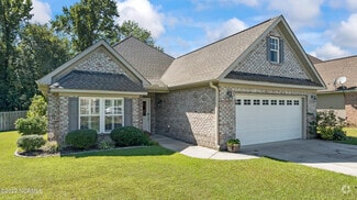 Building Photo - 239 Silver Creek Loop