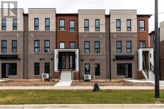 Building Photo - 207 Burke St