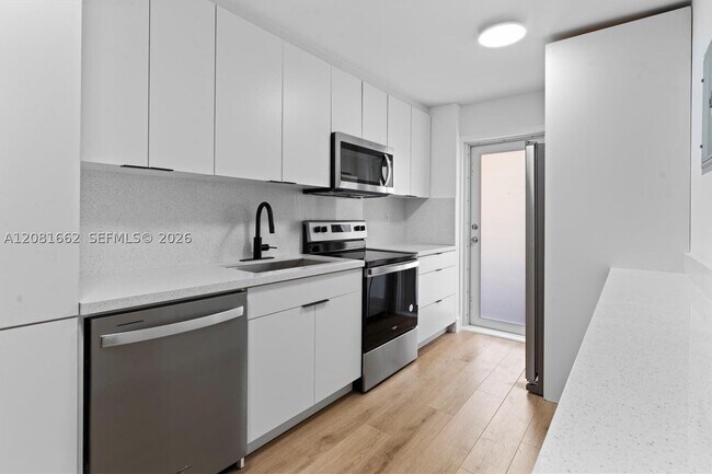 Foto del edificio - 1620 West Dr