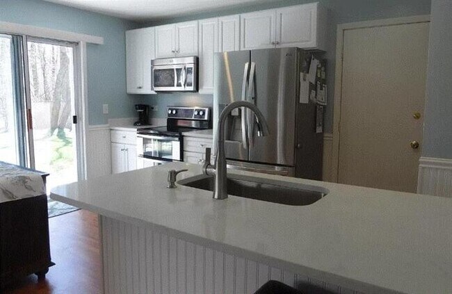 Foto del edificio - 2439 Red Bud Court, Aurora, IL, 60502
