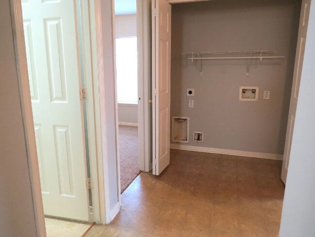 Foto del edificio - 6306 Wellington Meadows Dr