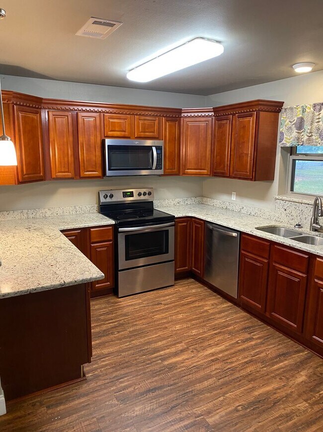 Building Photo - Leasing Now!