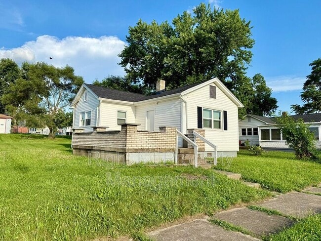 Building Photo - 1211 Lind St