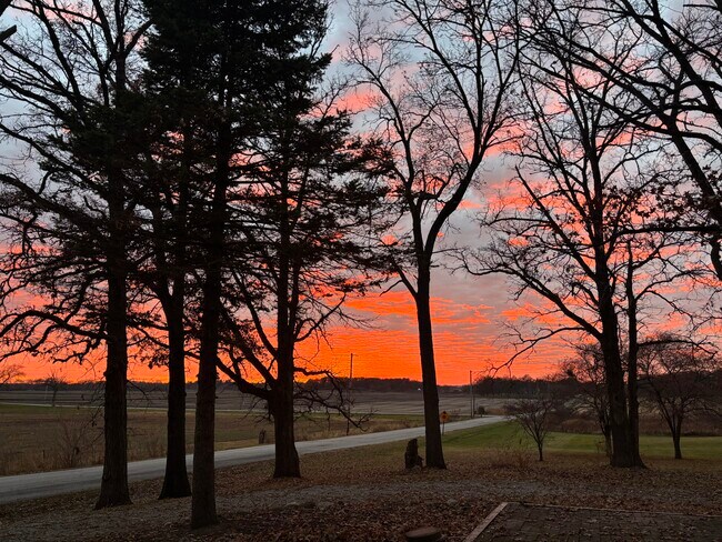 Building Photo - 5750 E 129th Ave