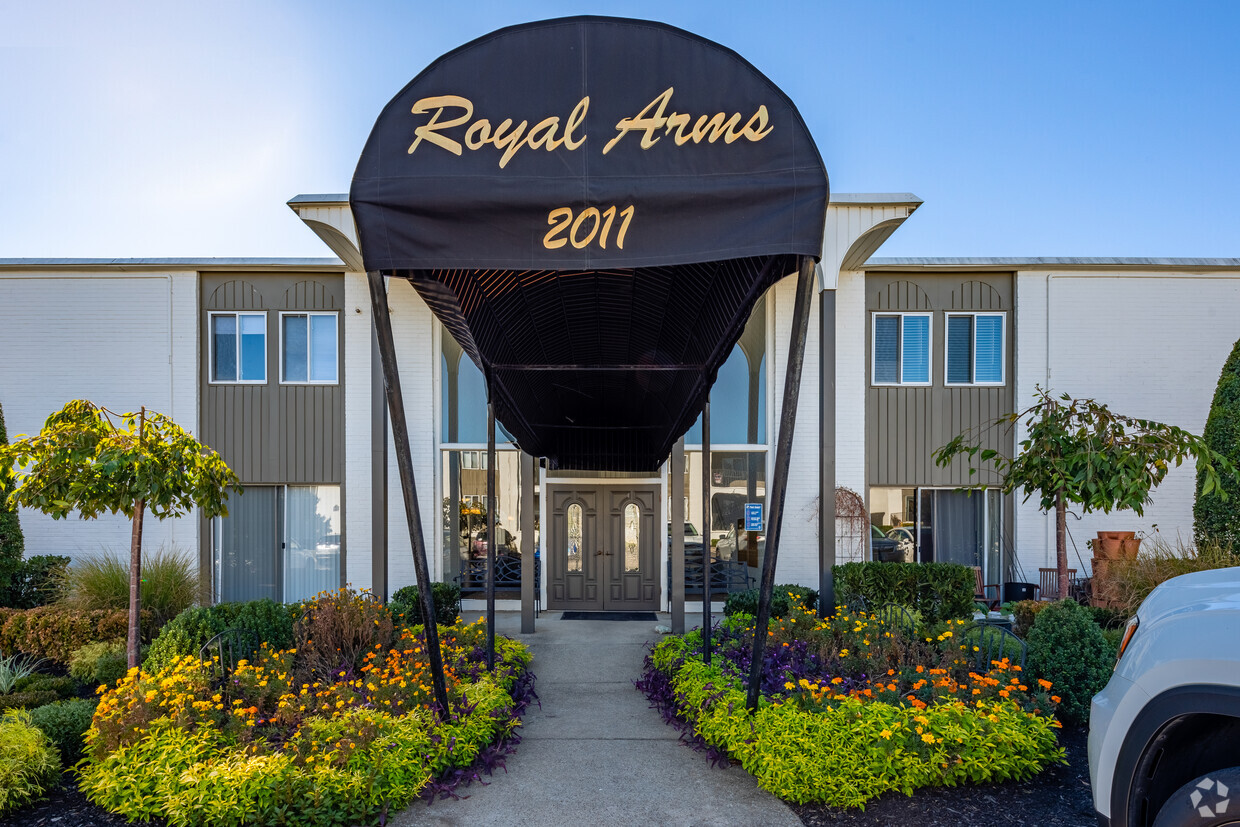 Royal Arms of Green Hills - Apartments in Nashville, TN | Apartments.com