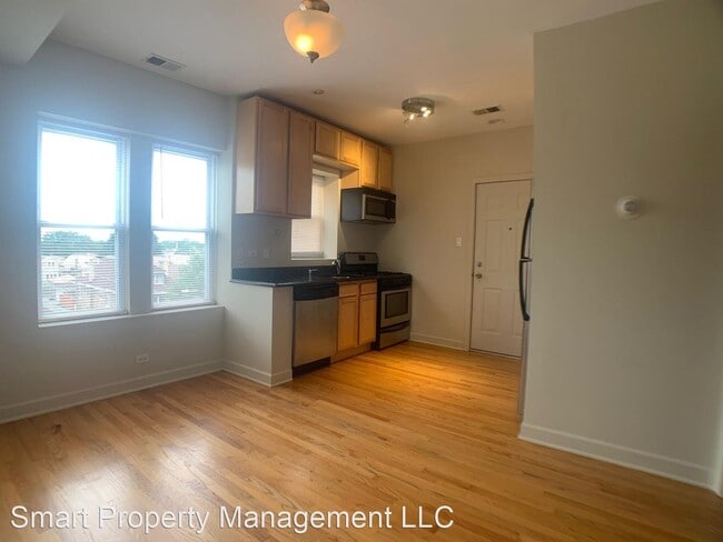 Foto del edificio - 1 br, 1 bath House - 2549 N. Laramie Ave. ...