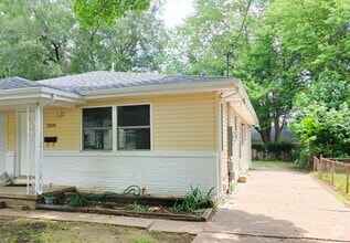 Building Photo - 2026-2028 S Fairway Ave