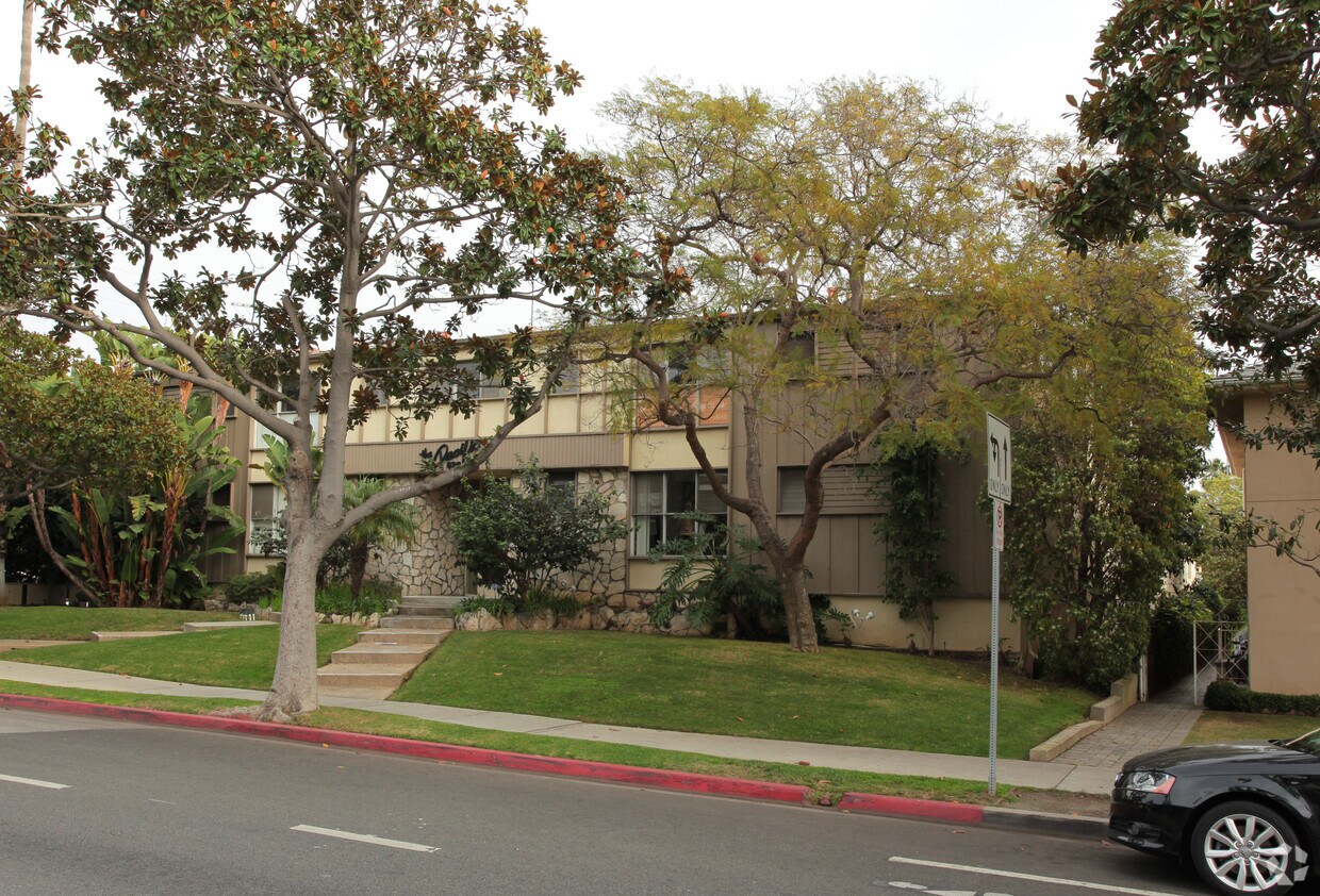 Foto del edificio - The Pacific Apartments